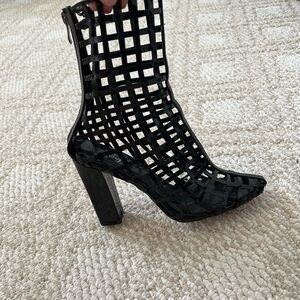 Black Mesh Women's Heeled Boots